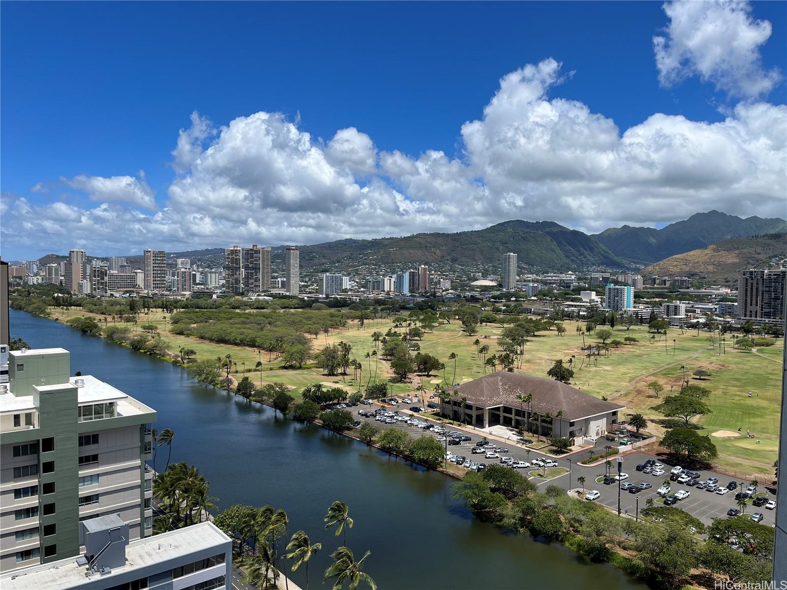 300 Wai Nani Way #2414, Honolulu, HI 96815