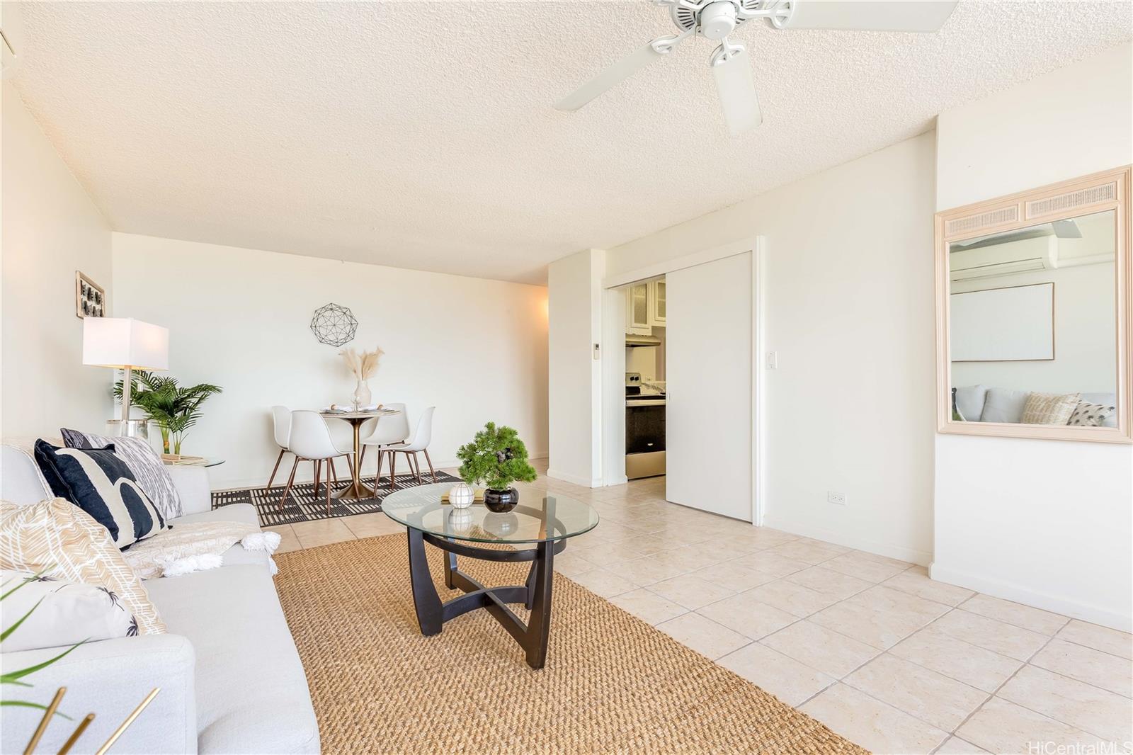 920 Ward Avenue #13H, Honolulu, HI 96814