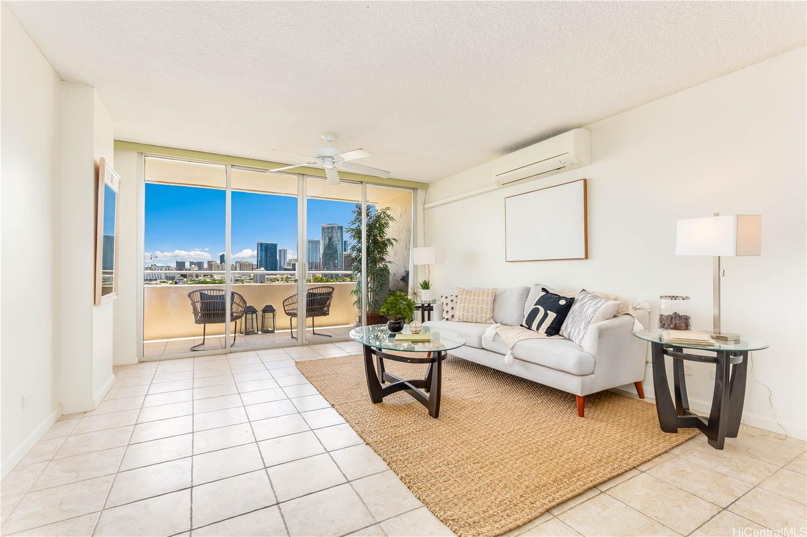 920 Ward Avenue #13H, Honolulu, HI 96814