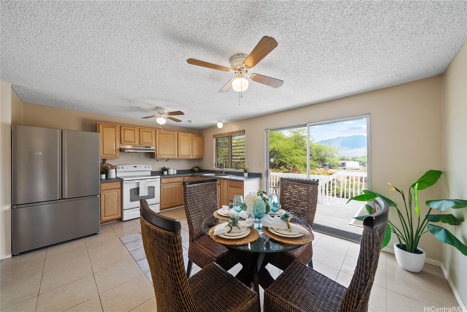 86-411 Popohau Place Waianae, HI 96792