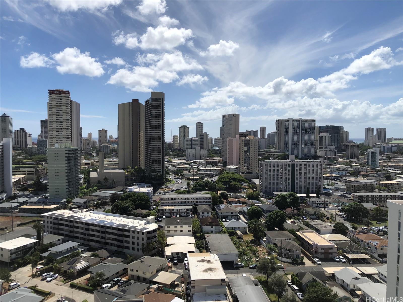 2740 Kuilei Street #2204, Honolulu, HI 96826