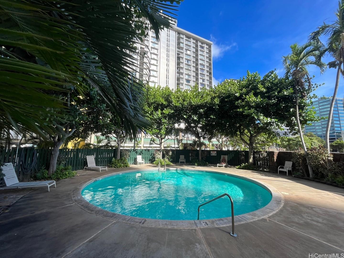 750 Amana Street #301, Honolulu, HI 96814