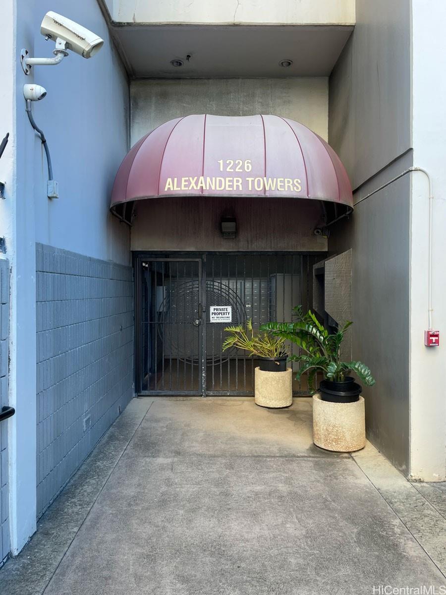 1226 Alexander Street #1508, Honolulu, HI 96826