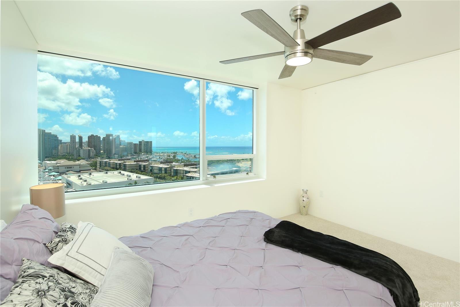 88 Piikoi Street #2106, Honolulu, HI 96814