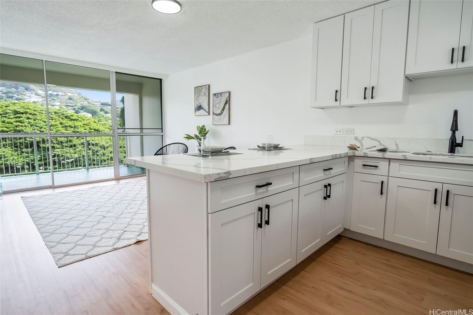 1535 Punahou Street #602, Honolulu, HI 96822