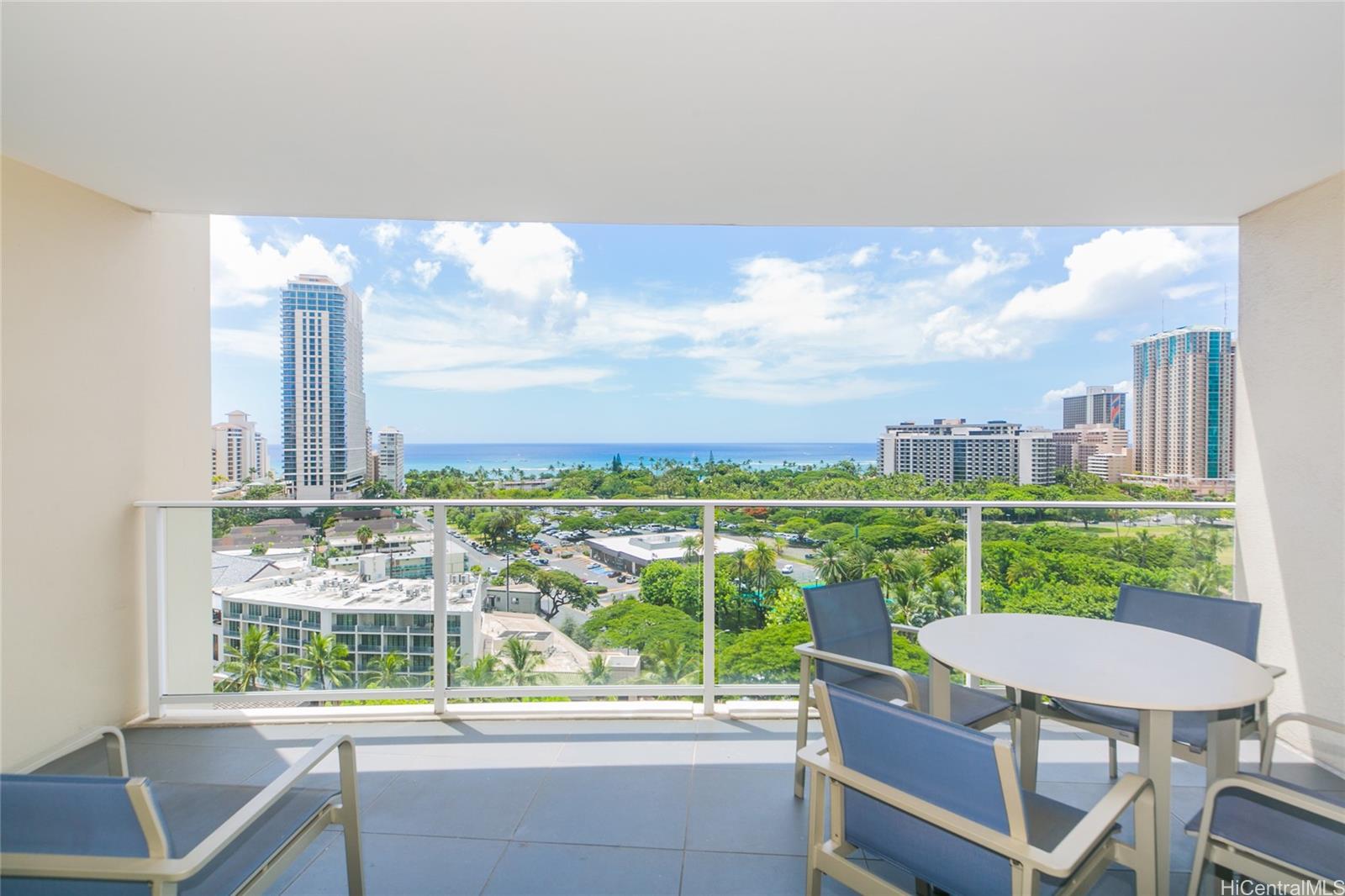 383 Kalaimoku Street #1410, Honolulu, HI 96815