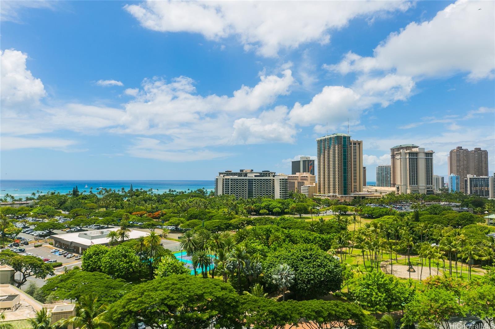 383 Kalaimoku Street #1410, Honolulu, HI 96815