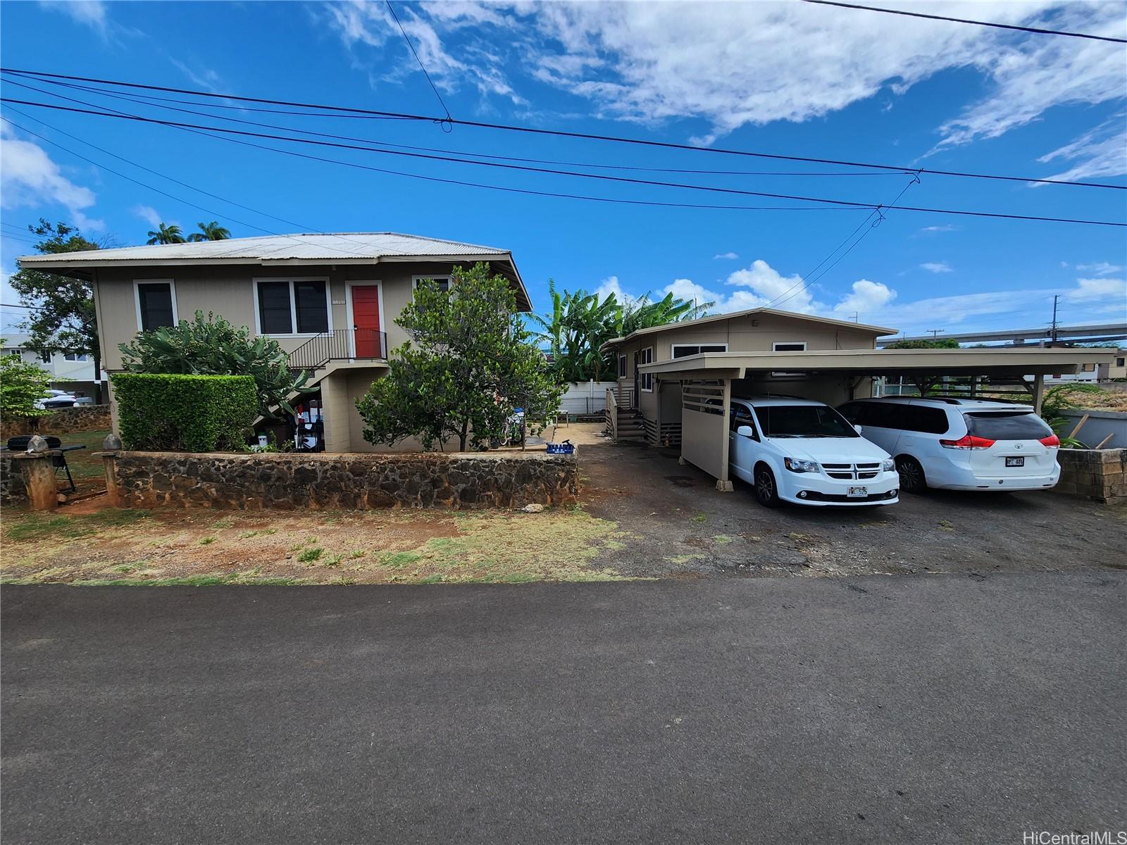 99-151 Mikalemi Street Aiea, HI 96701