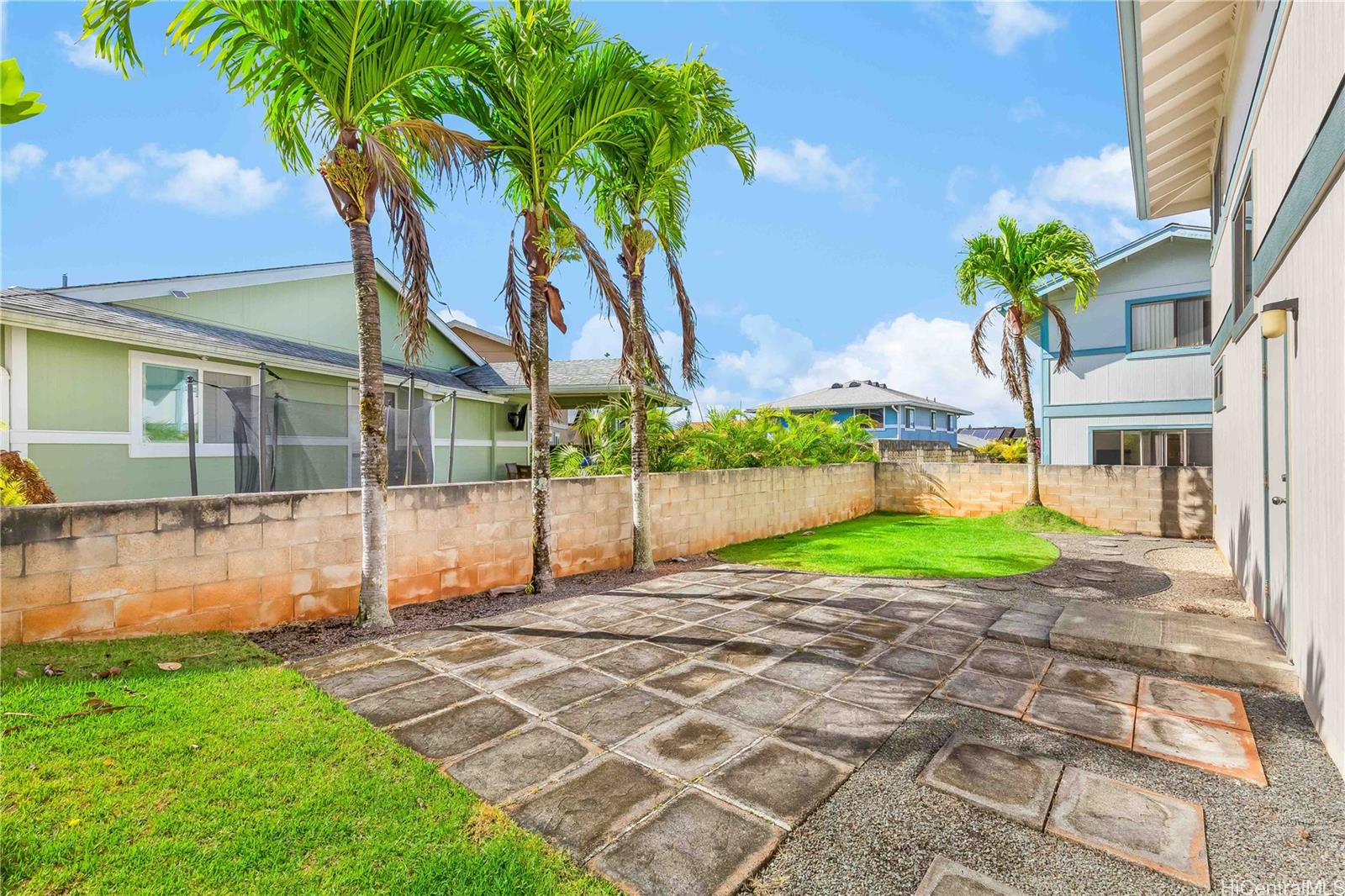 95-1031 Hoahui Street #39, Mililani, HI 96789