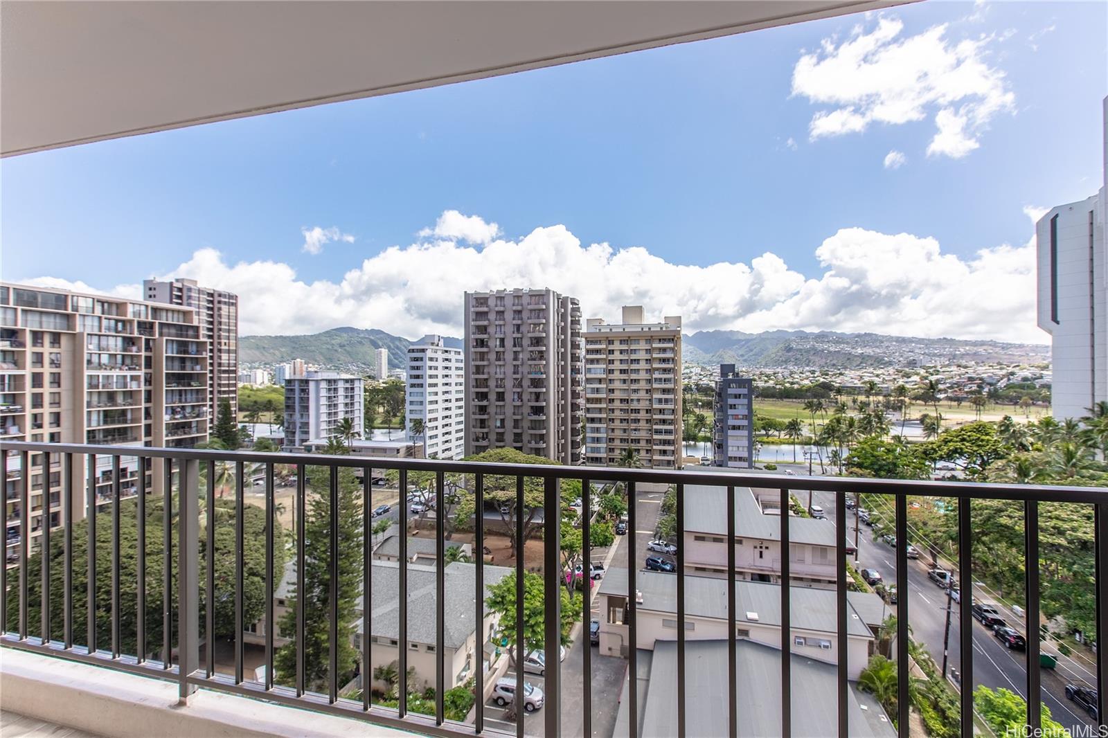 201 Ohua Avenue #1111, Honolulu, HI 96815