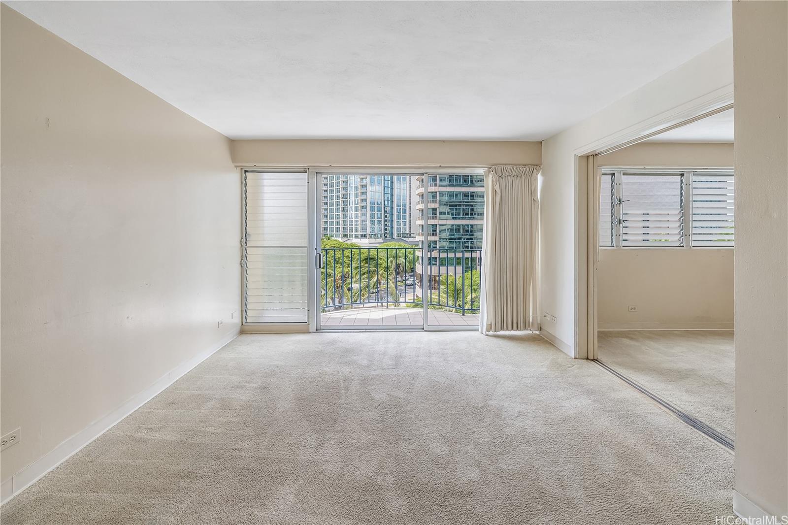 1909 Ala Wai Boulevard #609, Honolulu, HI 96815