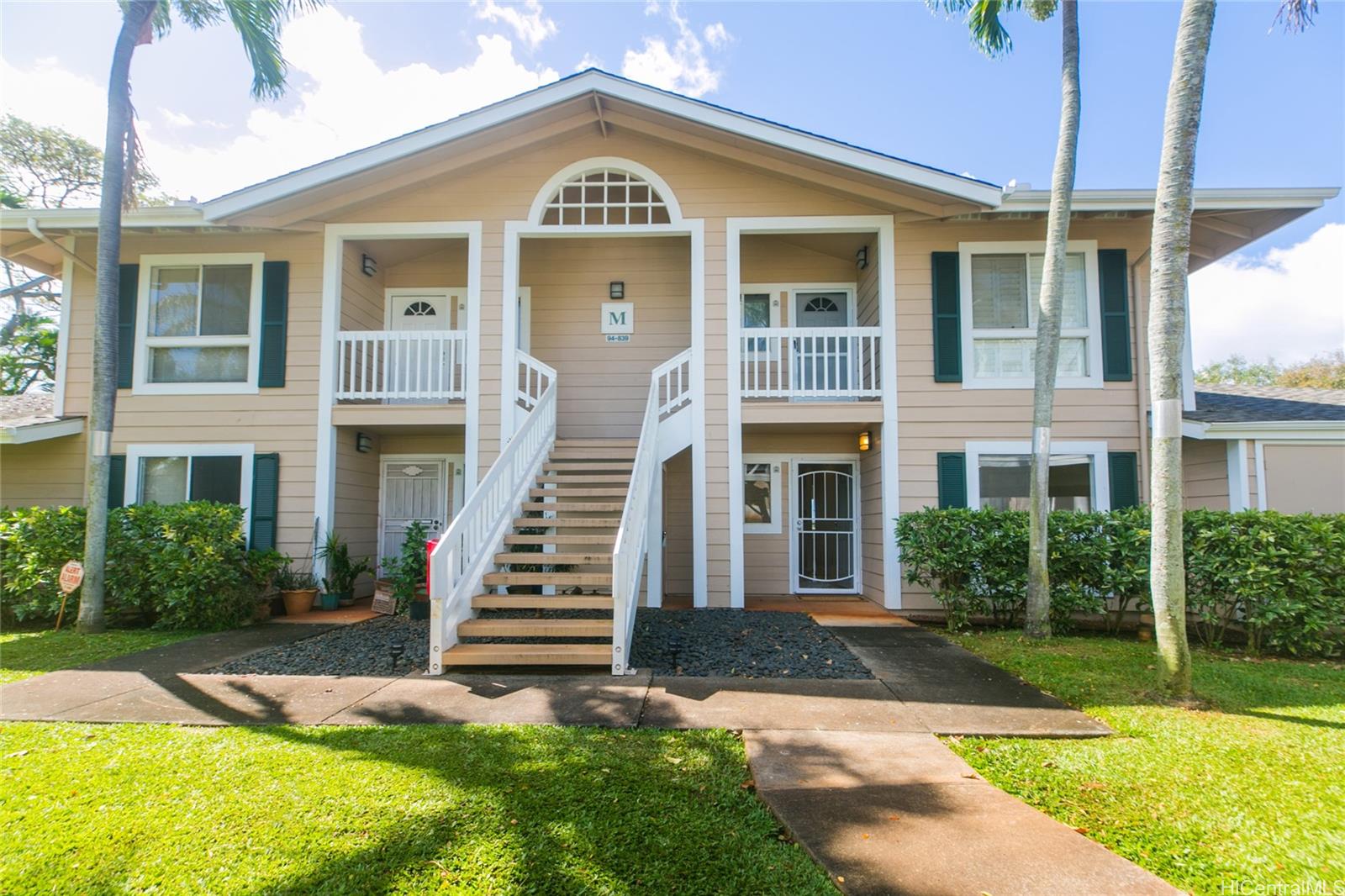 94-839 Lumiauau Street #M103, Waipahu, HI 96797