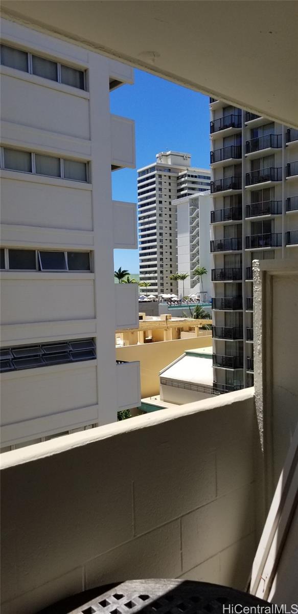 2450 Prince Edward Street #808A, Honolulu, HI 96815