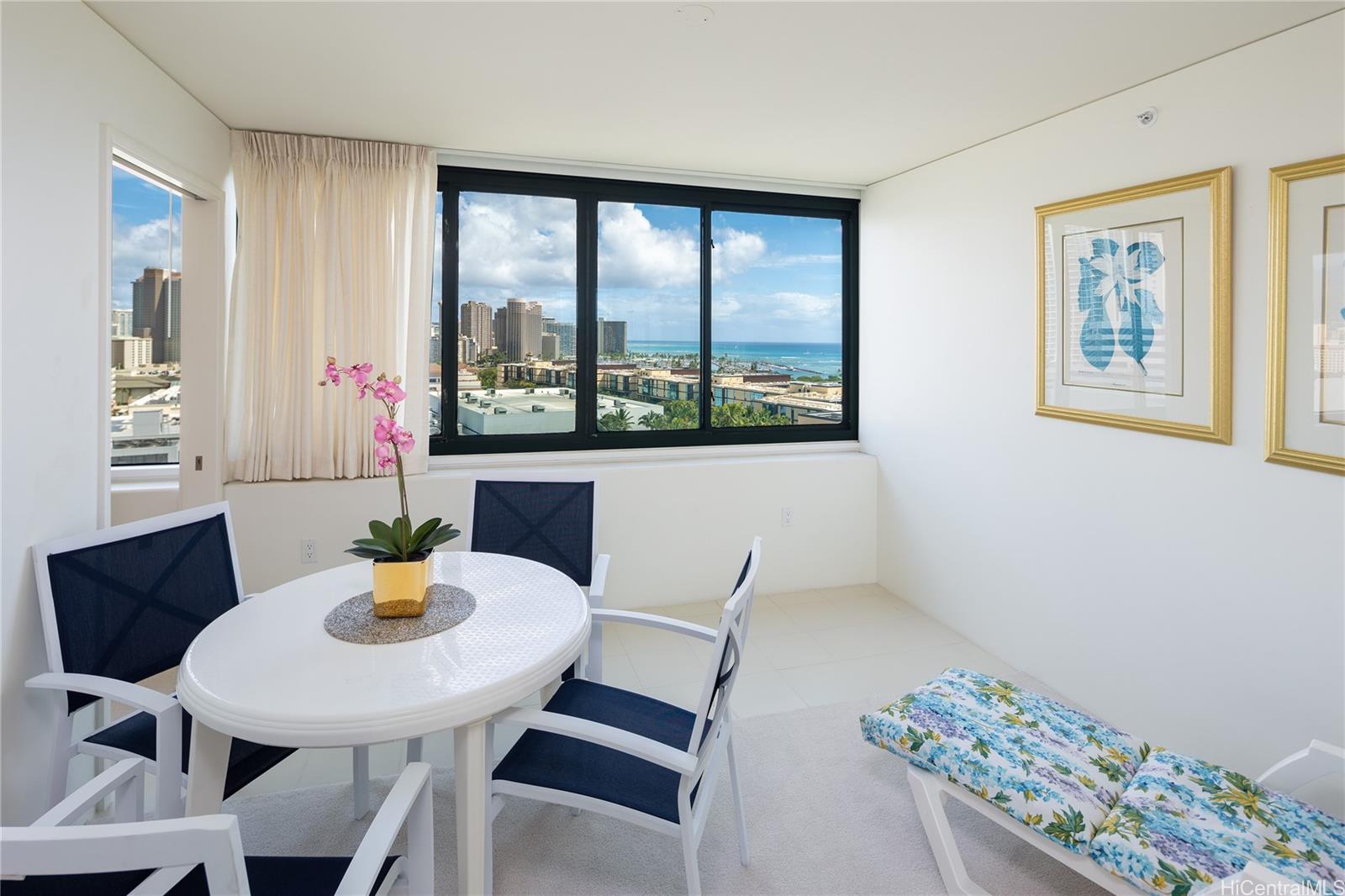 88 Piikoi Street #1805, Honolulu, HI 96814