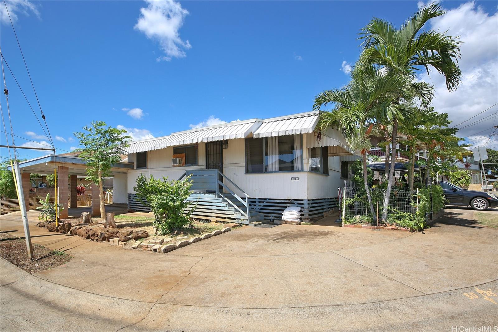 94-378 Kahuawai Street Waipahu, HI 96797