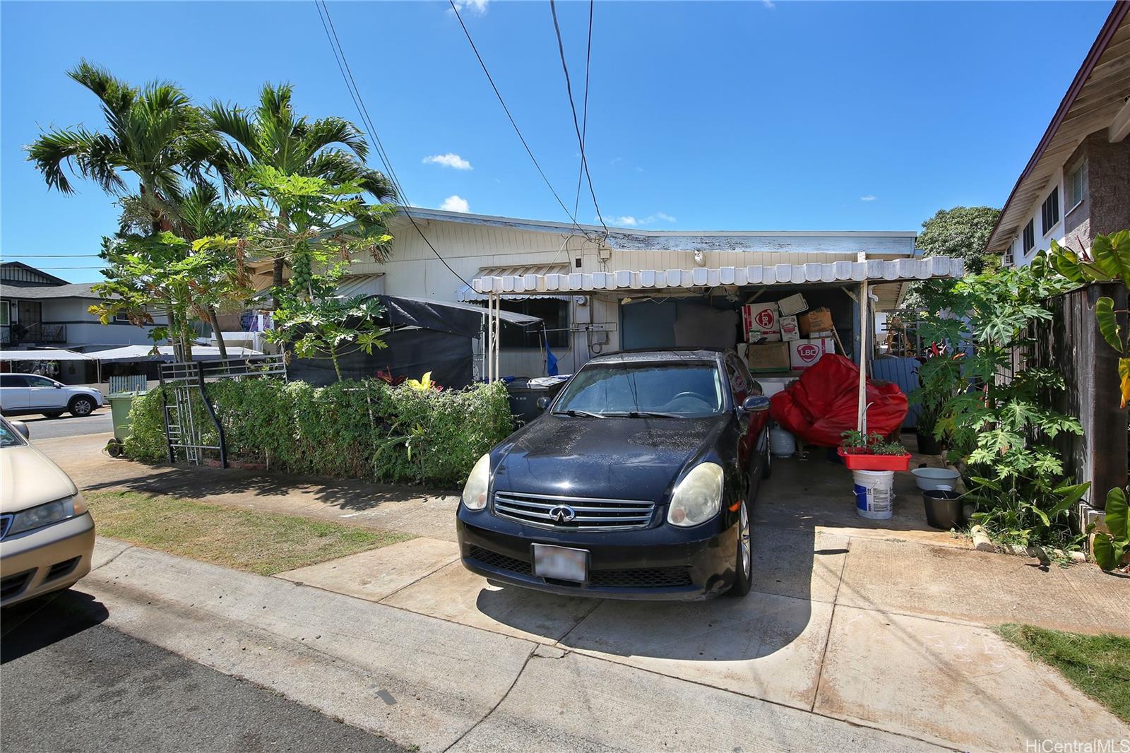 94-378 Kahuawai Street Waipahu, HI 96797