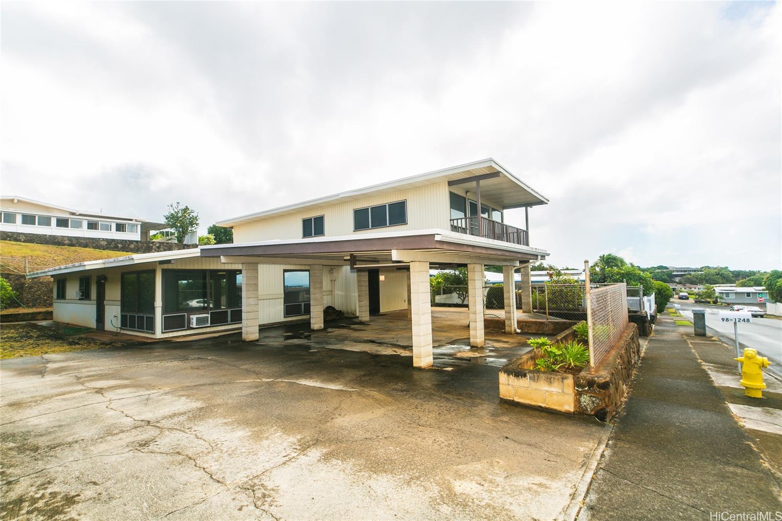 98-1248 Mahipua Street Aiea, HI 96701