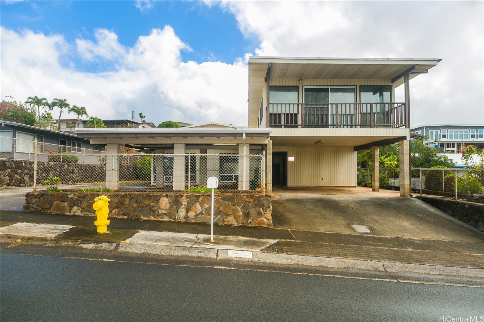 98-1248 Mahipua Street Aiea, HI 96701