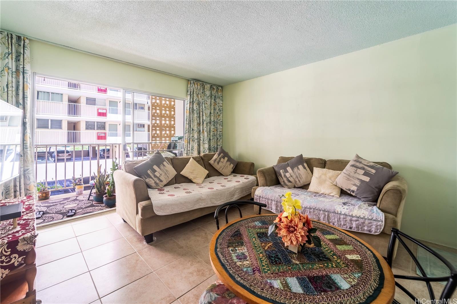 2222 Aloha Drive #503, Honolulu, HI 96815