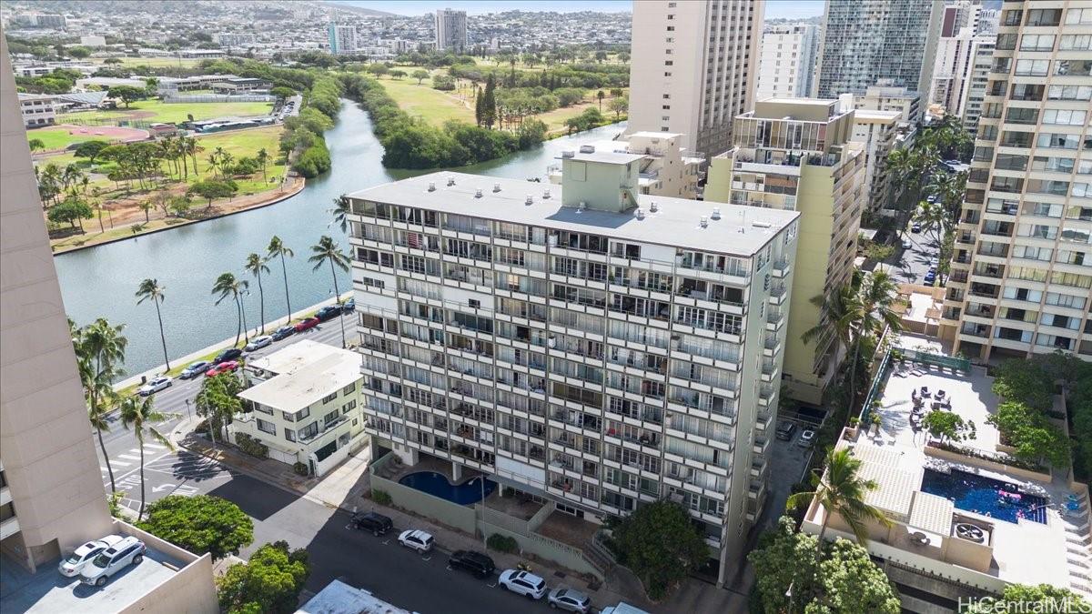 445 Kaiolu Street #314, Honolulu, HI 96815