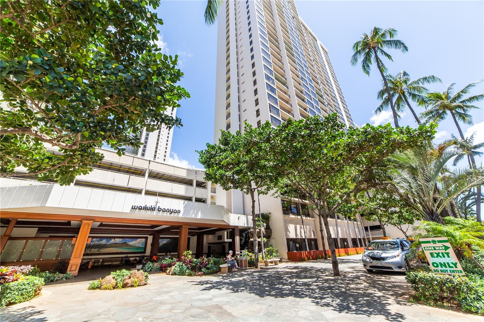 201 Ohua Avenue #2507, Honolulu, HI 96815