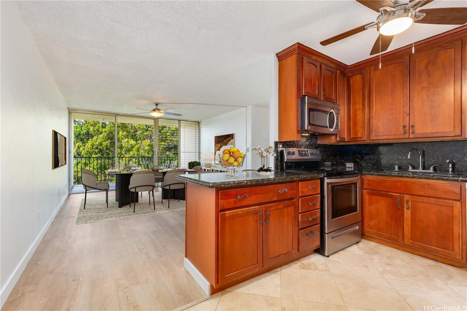 95-2031 Waikalani Place #D905, Mililani, HI 96789