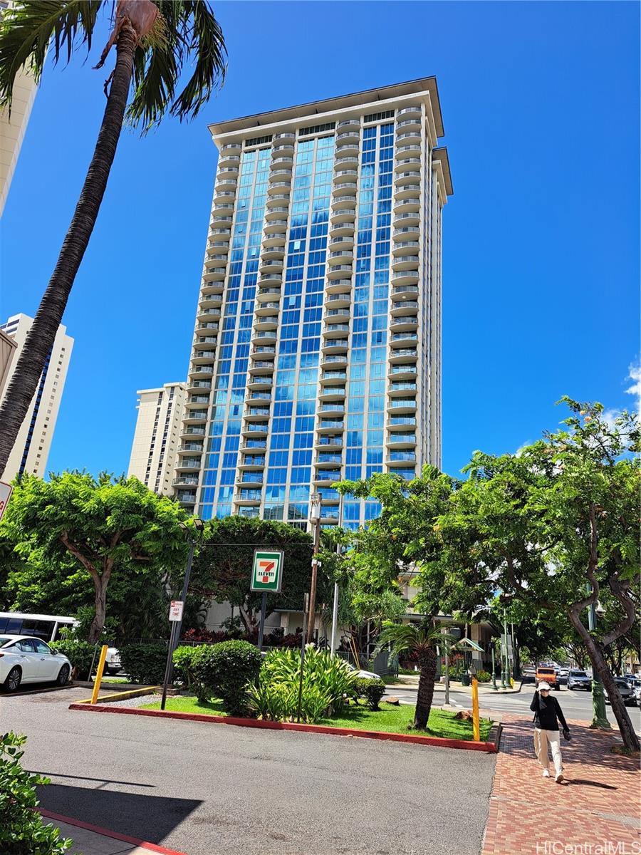 1837 Kalakaua Avenue #1705, Honolulu, HI 96815