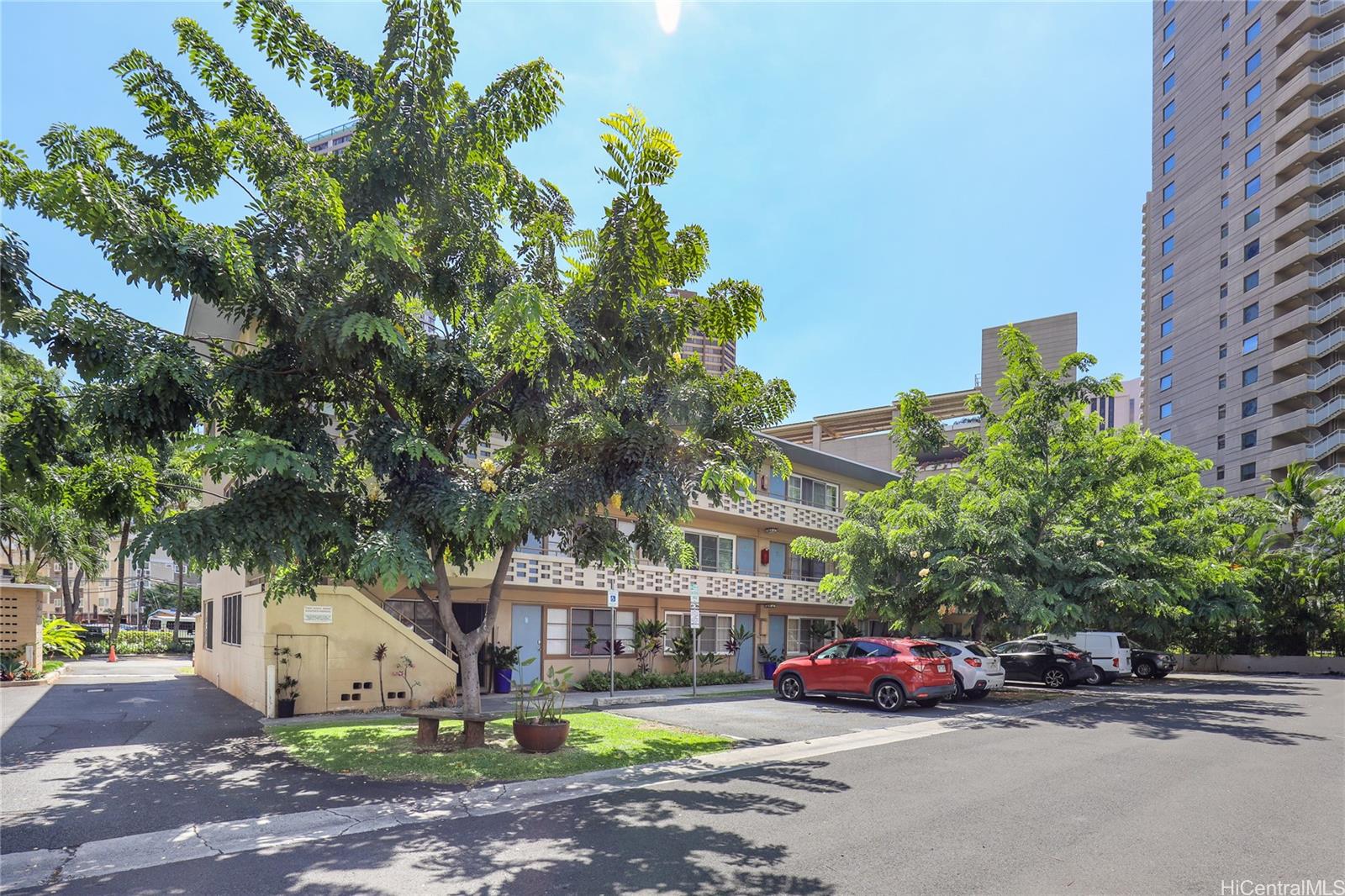 1821 Lipeepee Street #104, Honolulu, HI 96815