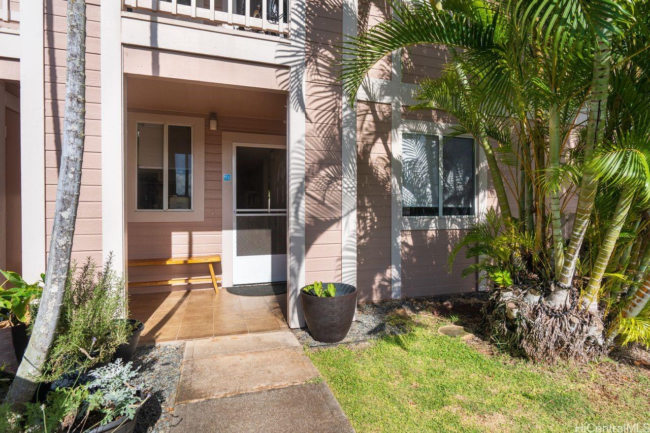 94-870 Lumiauau Street #K104, Waipahu, HI 96797