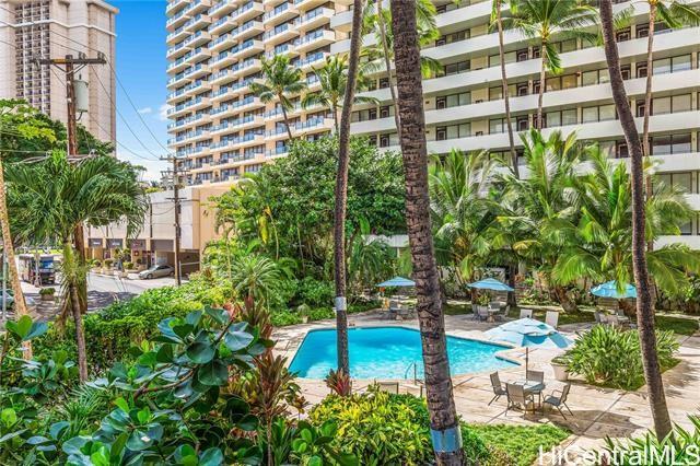 425 Ena Road #907B, Honolulu, HI 96815