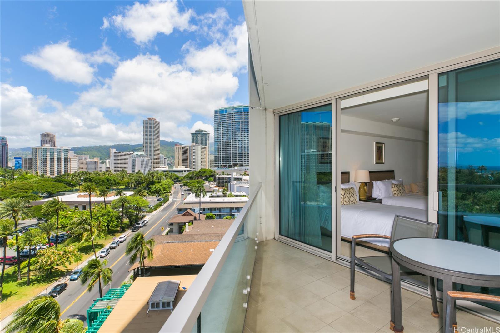 223 Saratoga Road #907, Honolulu, HI 96815