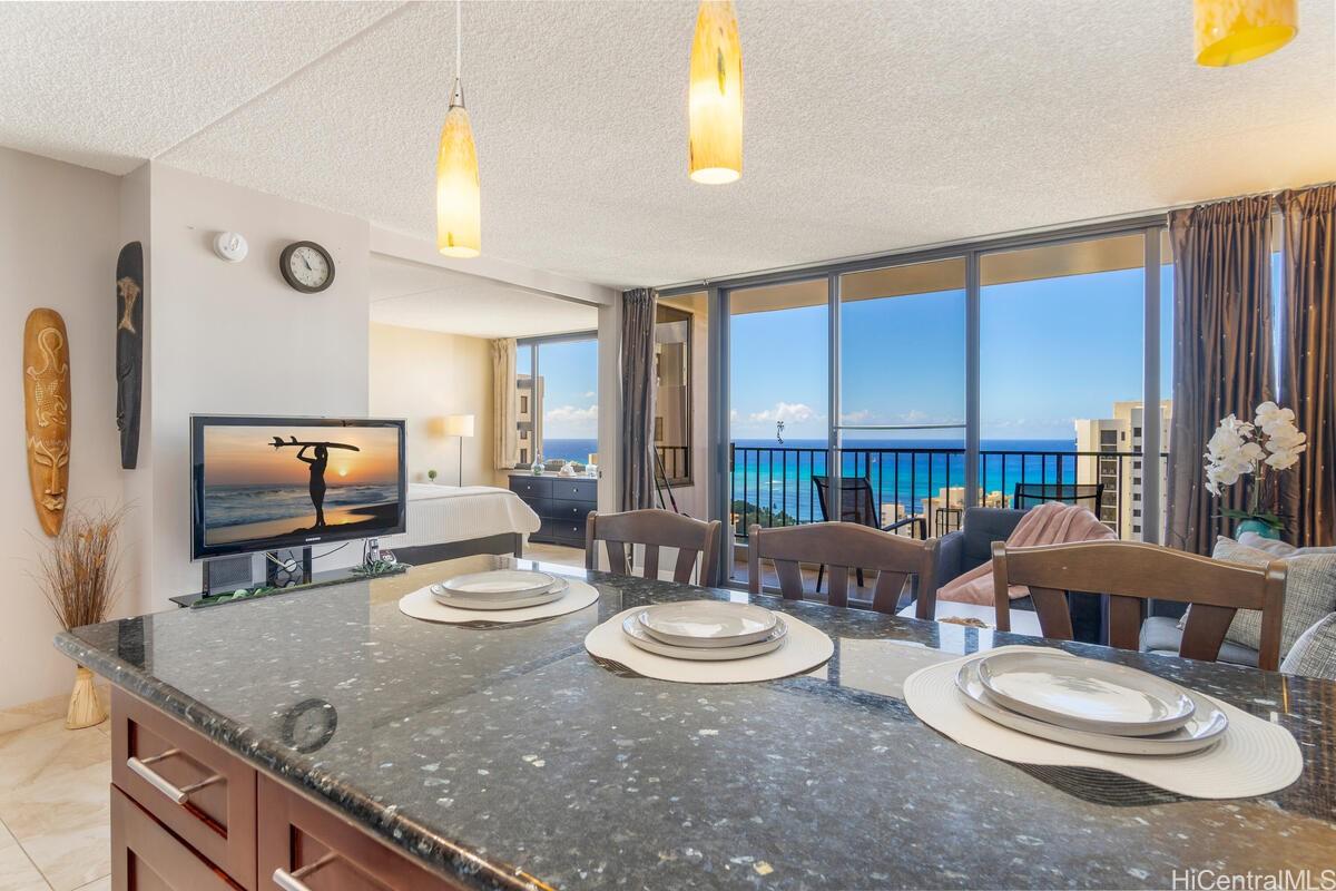 201 Ohua Avenue #3712, Honolulu, HI 96815