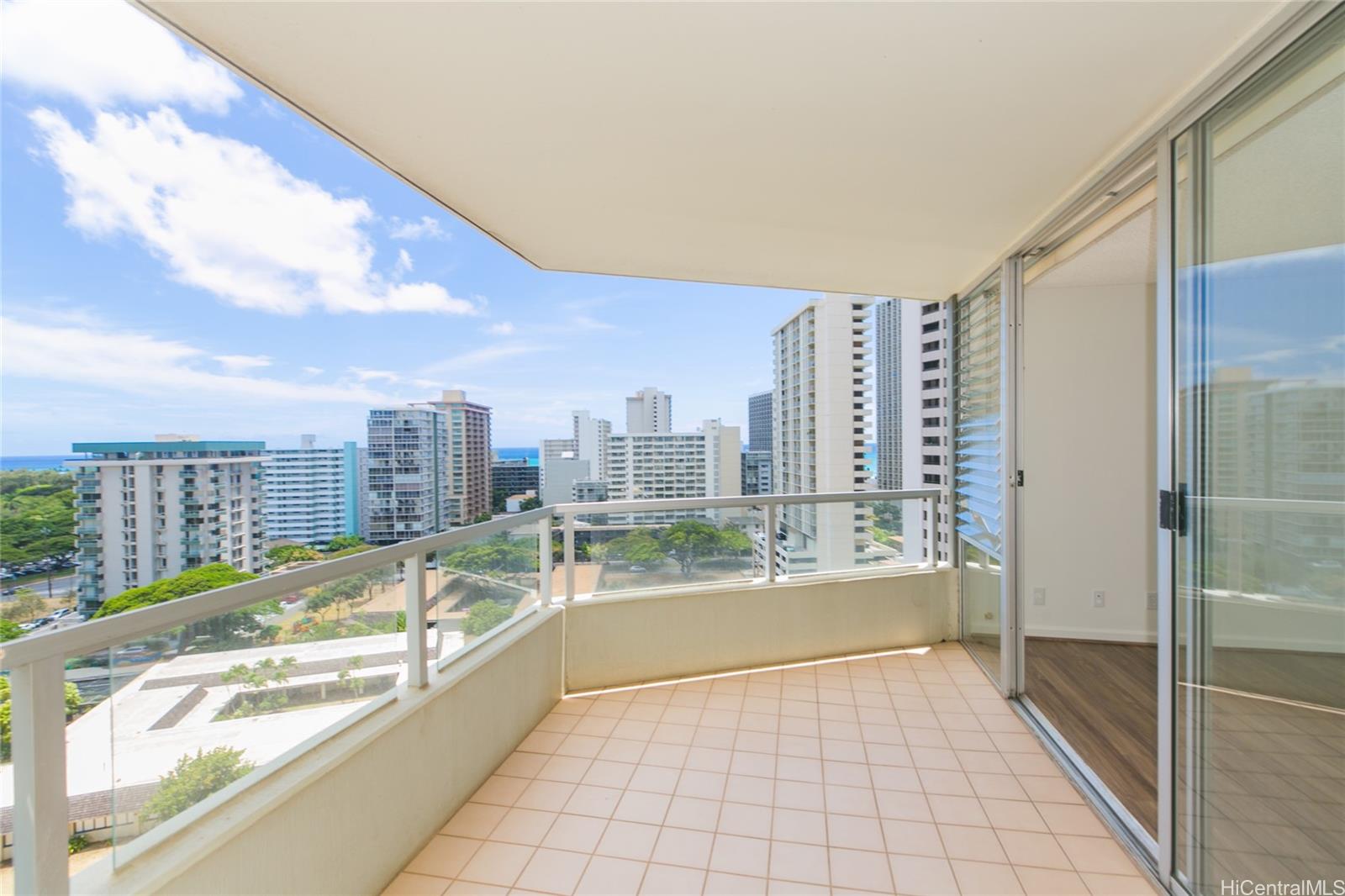 2600 Pualani Way #1504, Honolulu, HI 96815