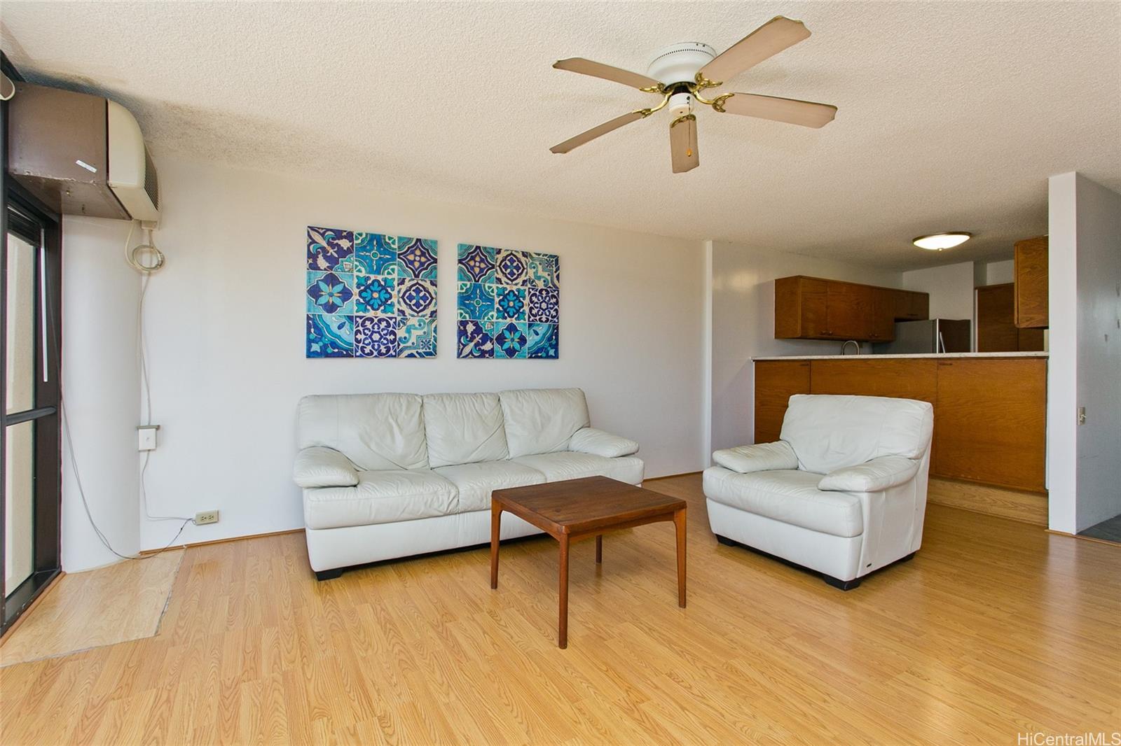 60 Beretania Street #2402, Honolulu, HI 96817