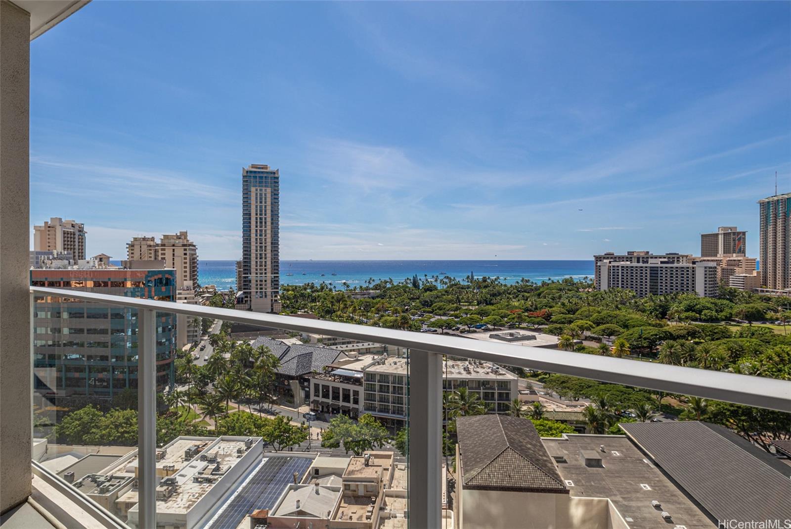 2139 Kuhio Avenue #D1701, Honolulu, HI 96815