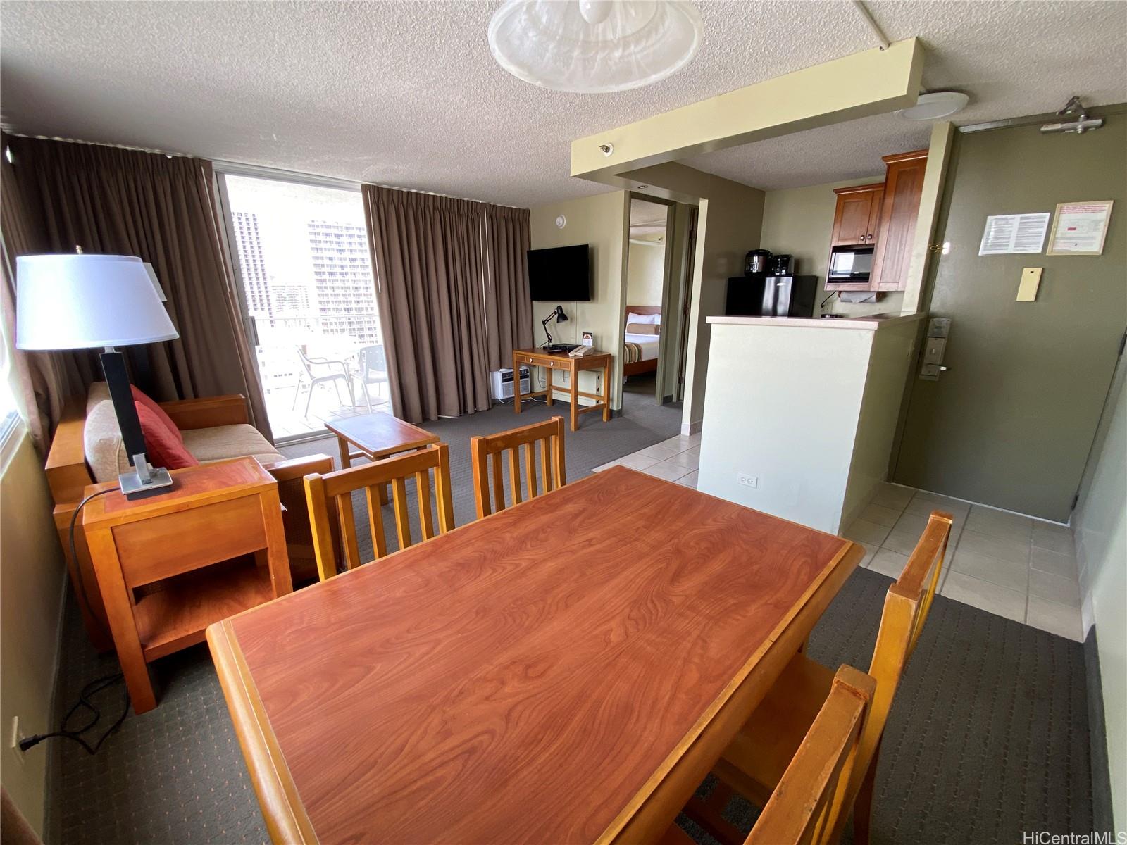 2427 Kuhio Avenue #1007, Honolulu, HI 96815