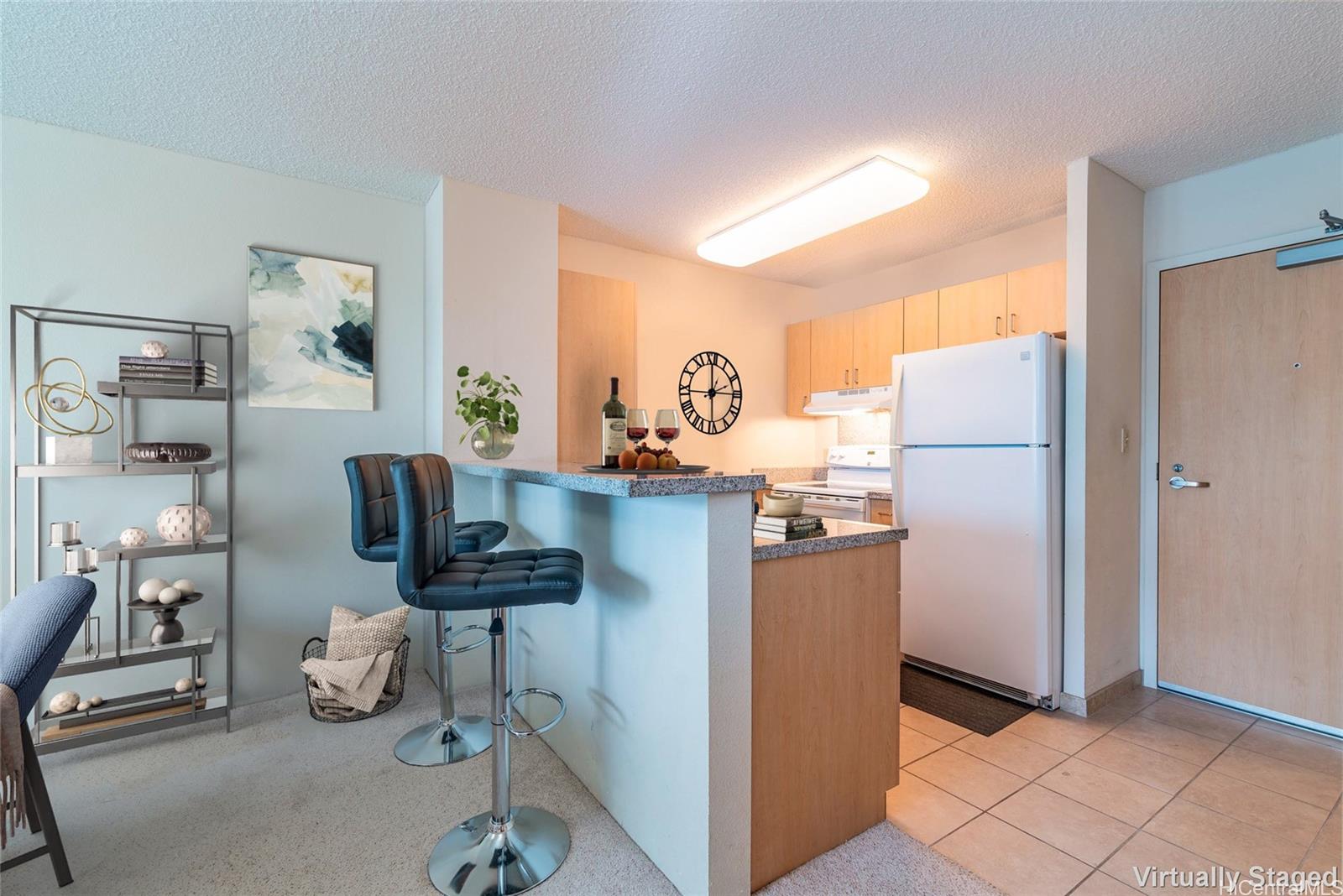 1315 Kalakaua Avenue #2409, Honolulu, HI 96826