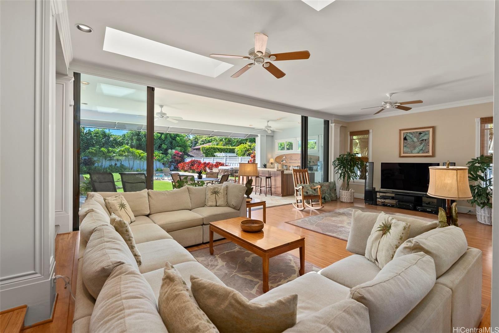 4579 Aukai Avenue Honolulu, HI 96816