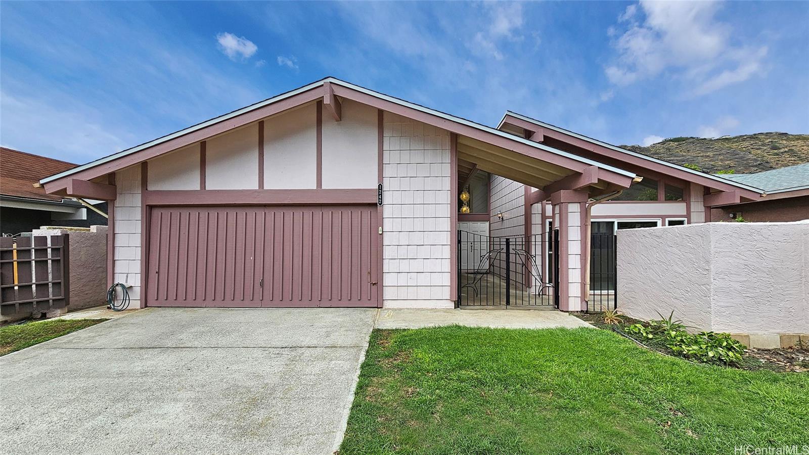 1242 Honokahua Street Honolulu, HI 96825