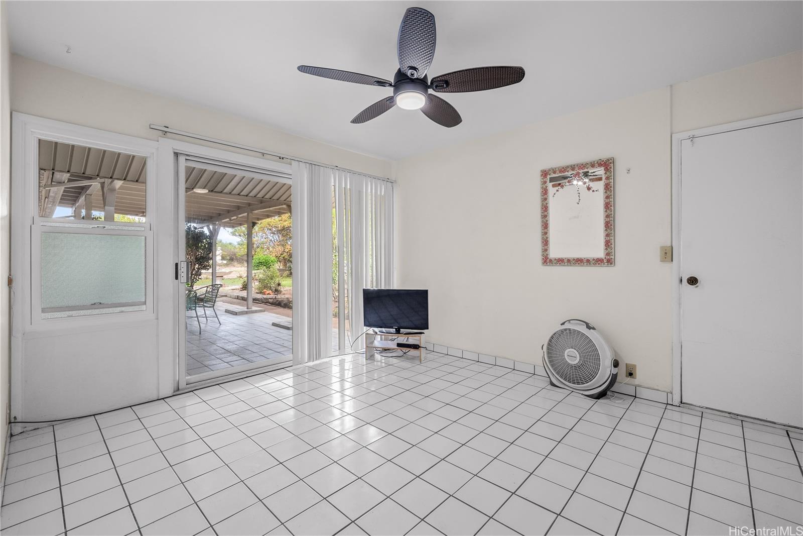 184 Aikahi Loop Kailua, HI 96734