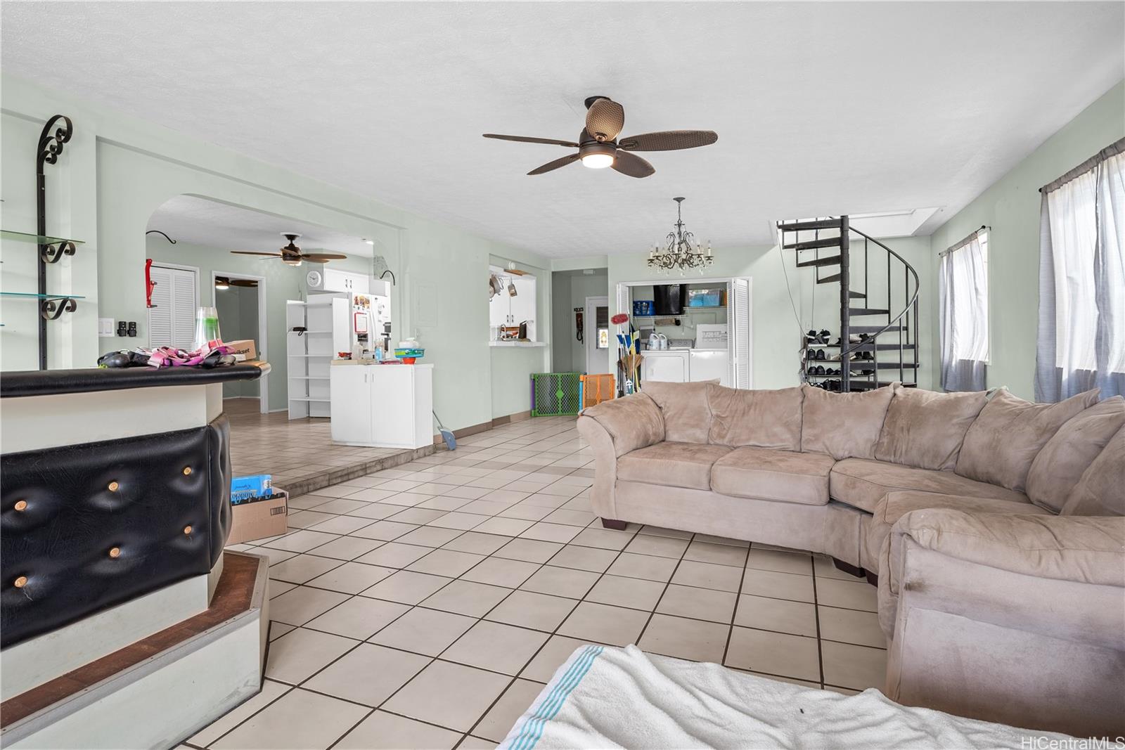 184 Aikahi Loop Kailua, HI 96734