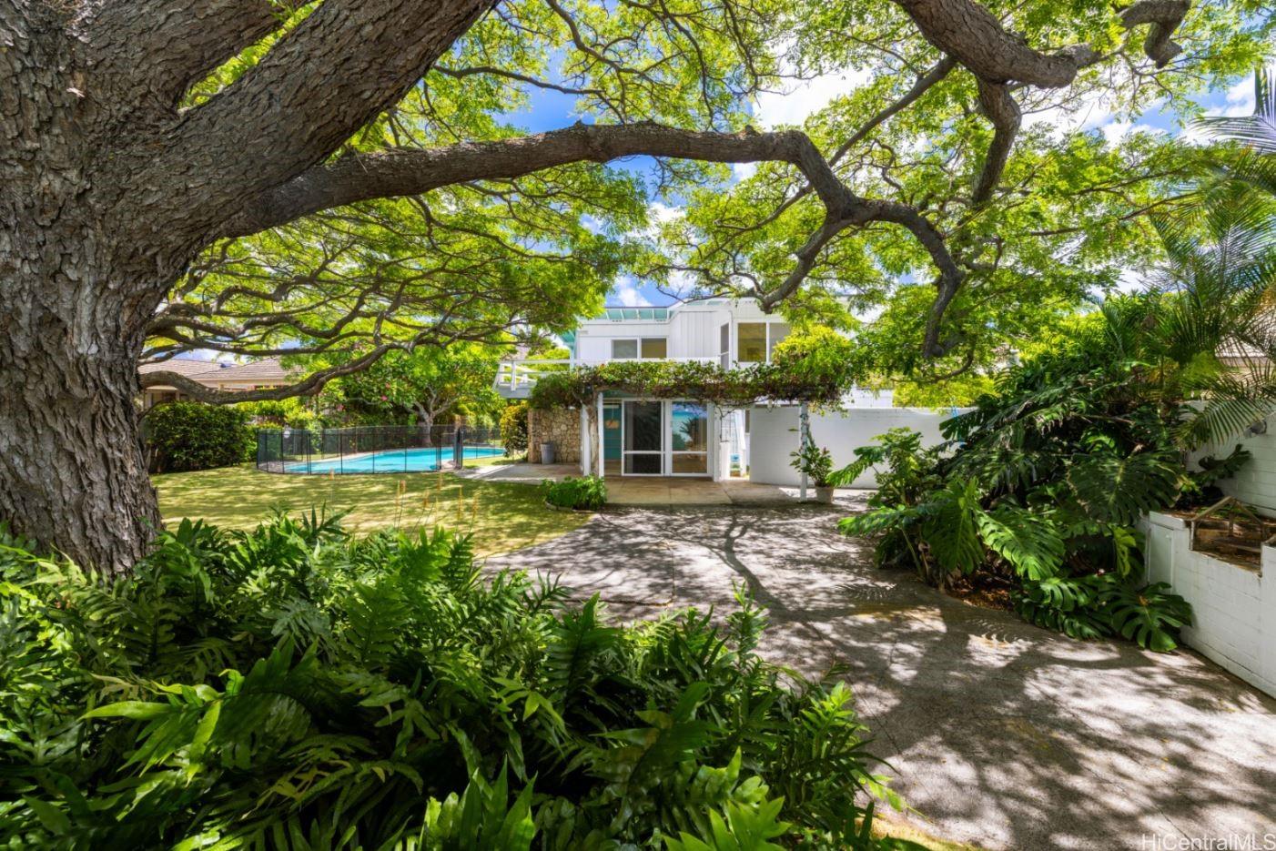 355 Portlock Road #A, Honolulu, HI 96825