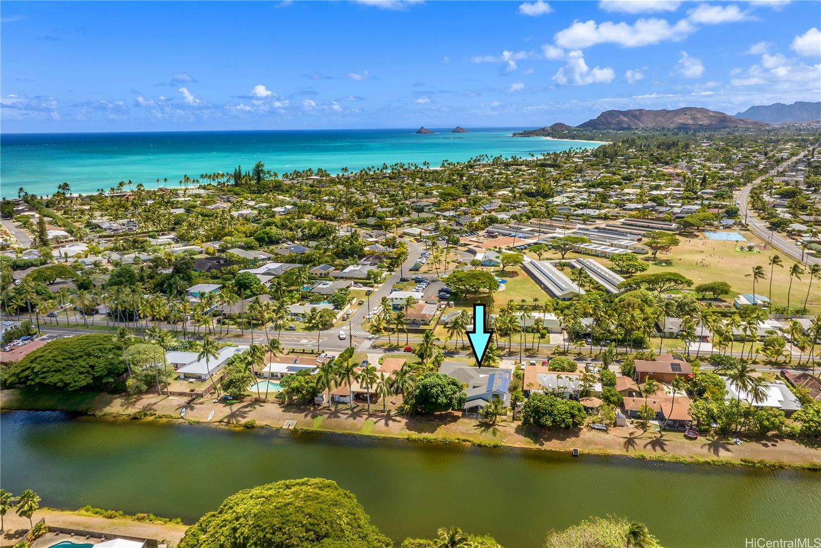 1251 Kainui Drive Kailua, HI 96734