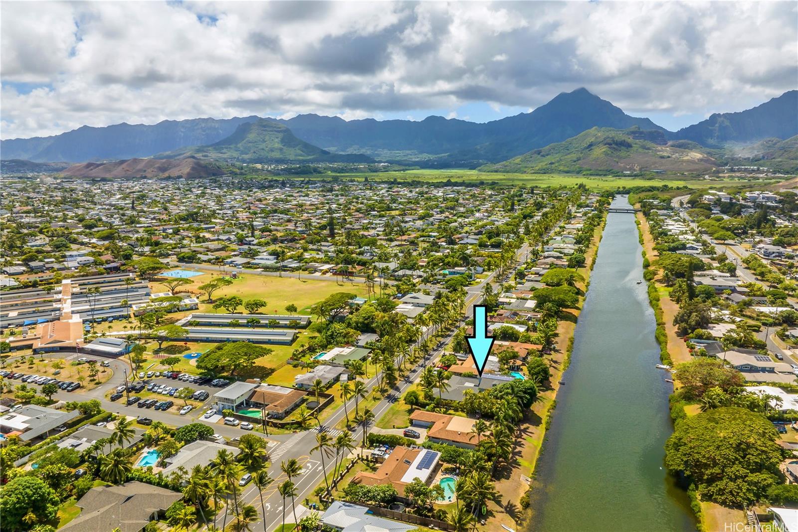 1251 Kainui Drive Kailua, HI 96734