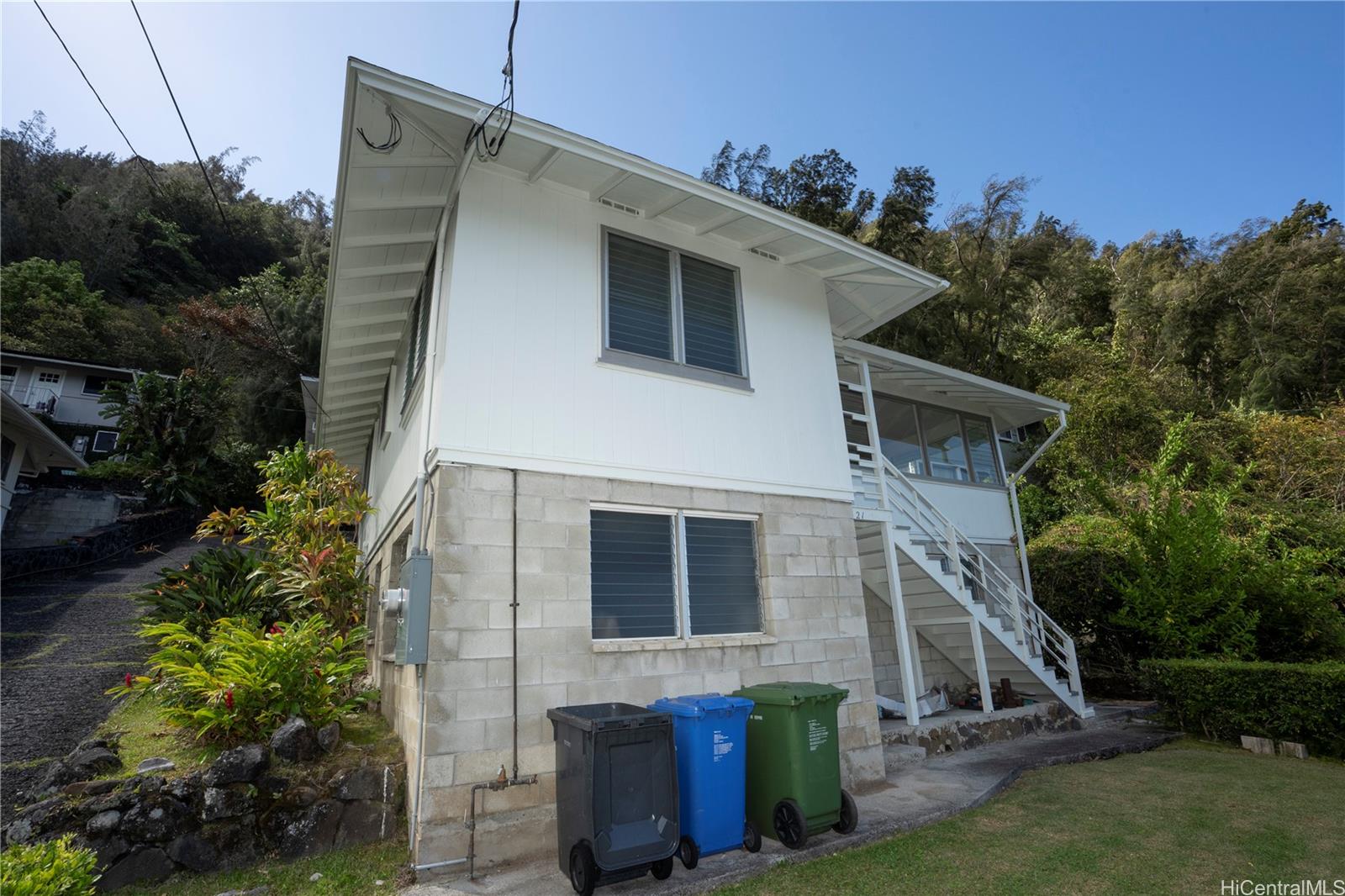 2521 Henry Street Honolulu, HI 96817