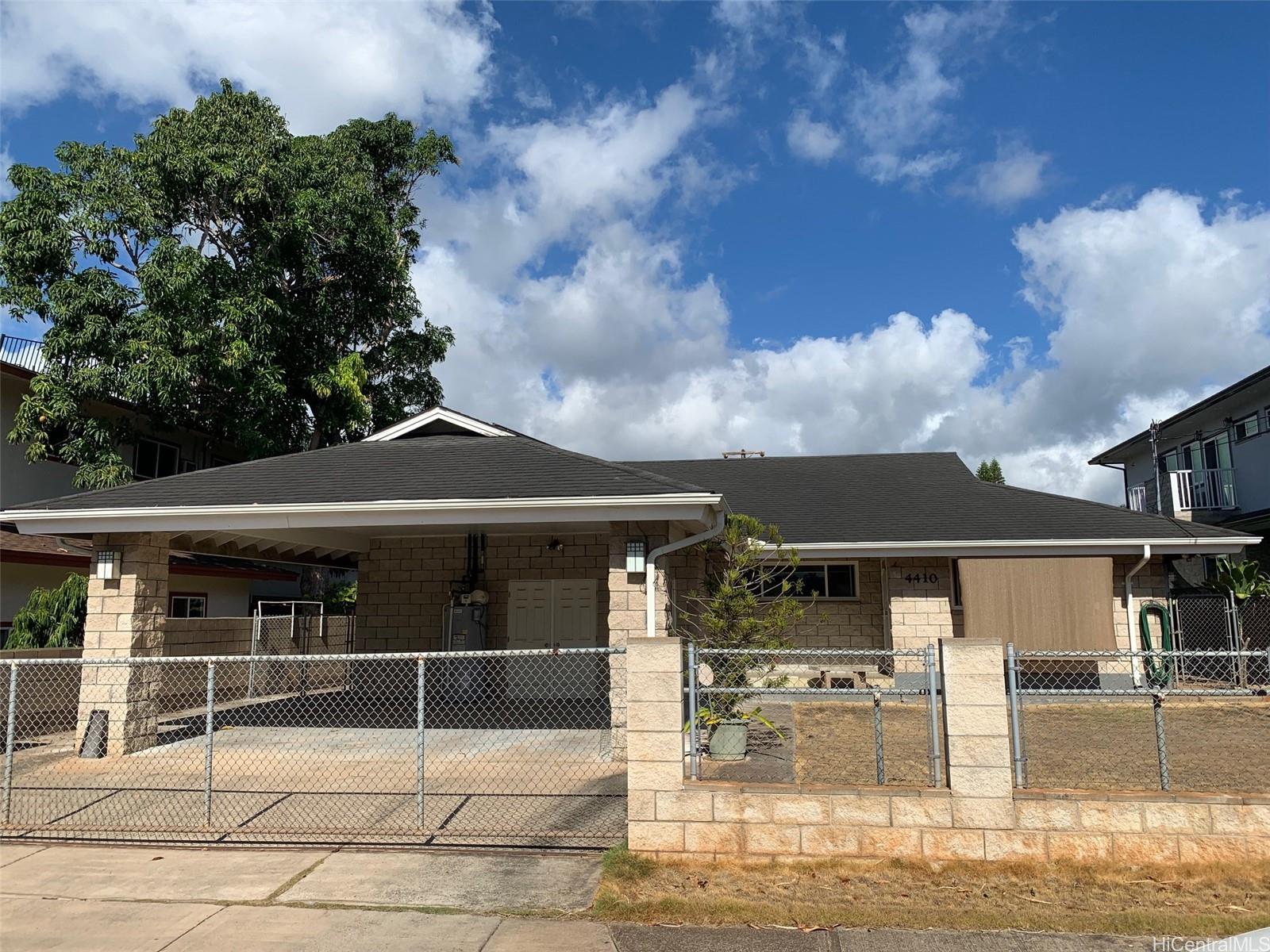 4410 Laakea Street Honolulu, HI 96818