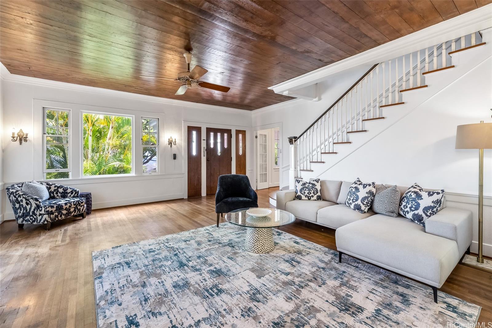 1176 Alewa Drive Honolulu, HI 96817