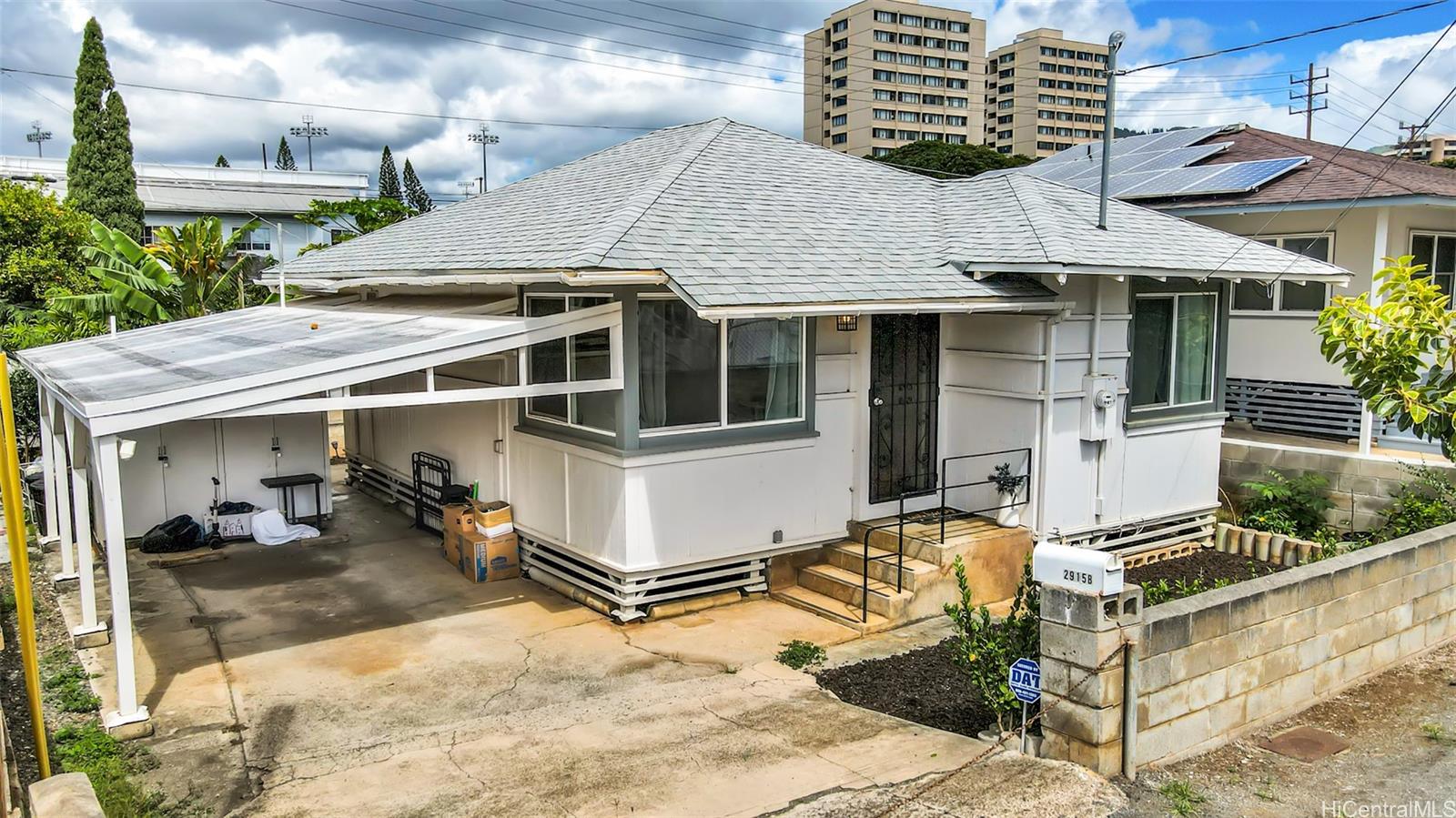 2915 Koali Road #B, Honolulu, HI 96826