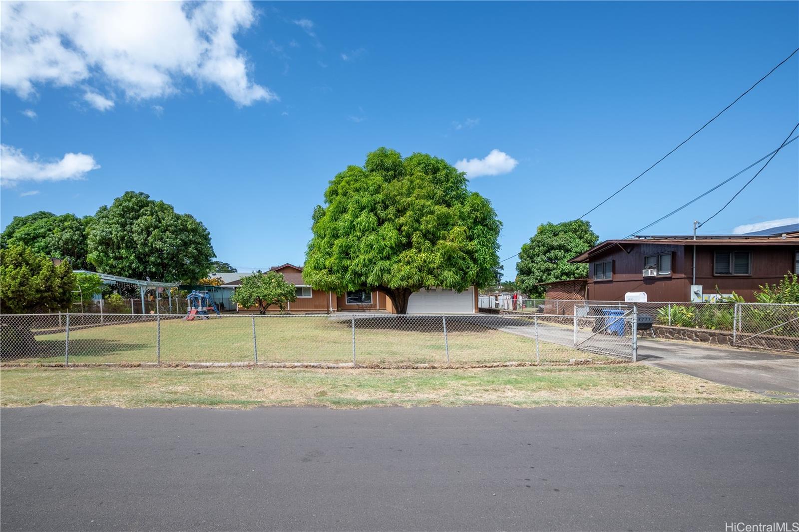 85-763 Lihue Street Waianae, HI 96792