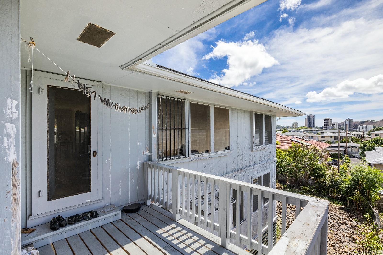 705 Judd Street Honolulu, HI 96817